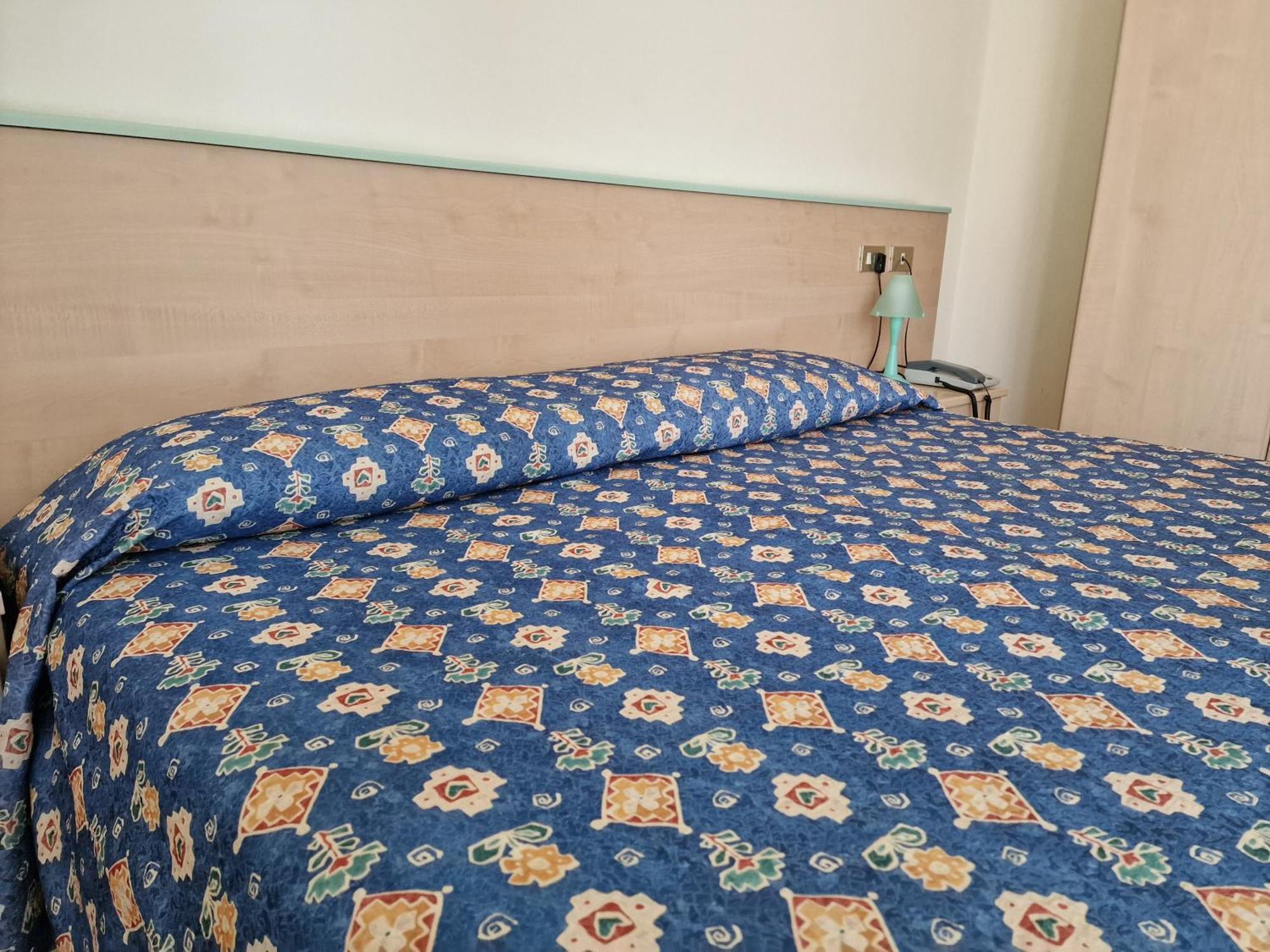 Hotel Di Giovanni Μπιμπιόνε Δωμάτιο φωτογραφία
